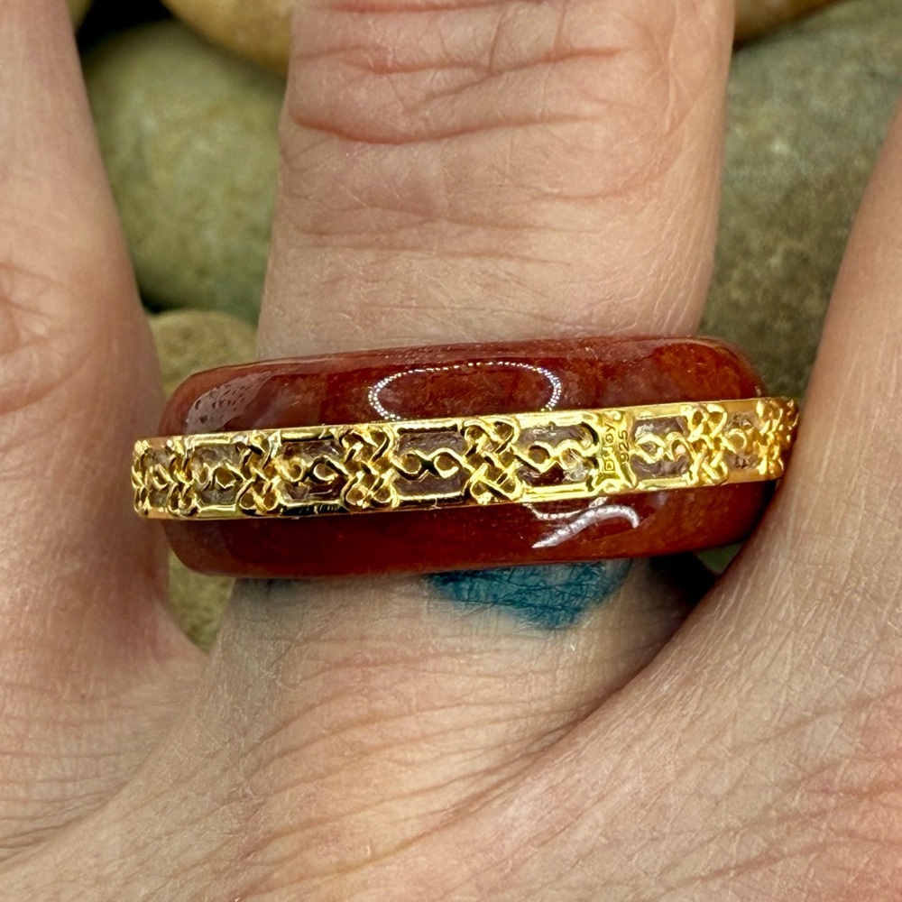 Red Jade Ruyi Knot Band Ring 18K Vermeil Over Sterling Silver Size 8 NWT - Picture 9 of 17